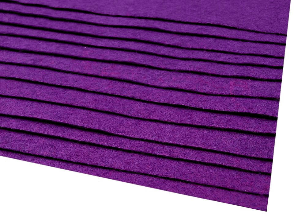 Látková dekorativní plsť / filc 20x30 cm, barva 10 (F55) fialová