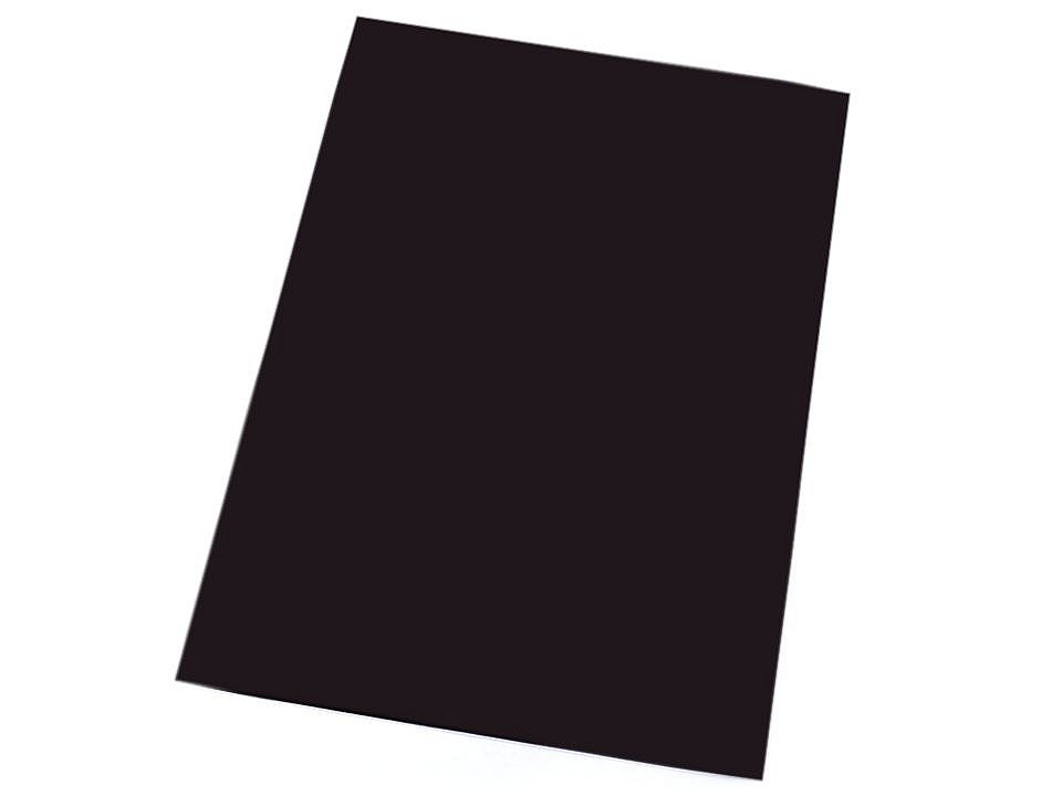 Samolepicí magnetická fólie A4, barva černá