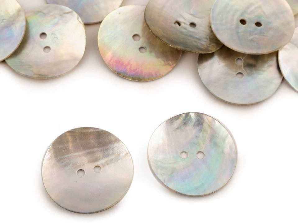 Perleťový knoflík velikost 28", 32", 40", barva 2 (40") perleť