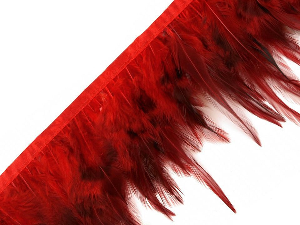 Prýmek - kohoutí peří šíře 12 cm, barva 1 červená jahoda