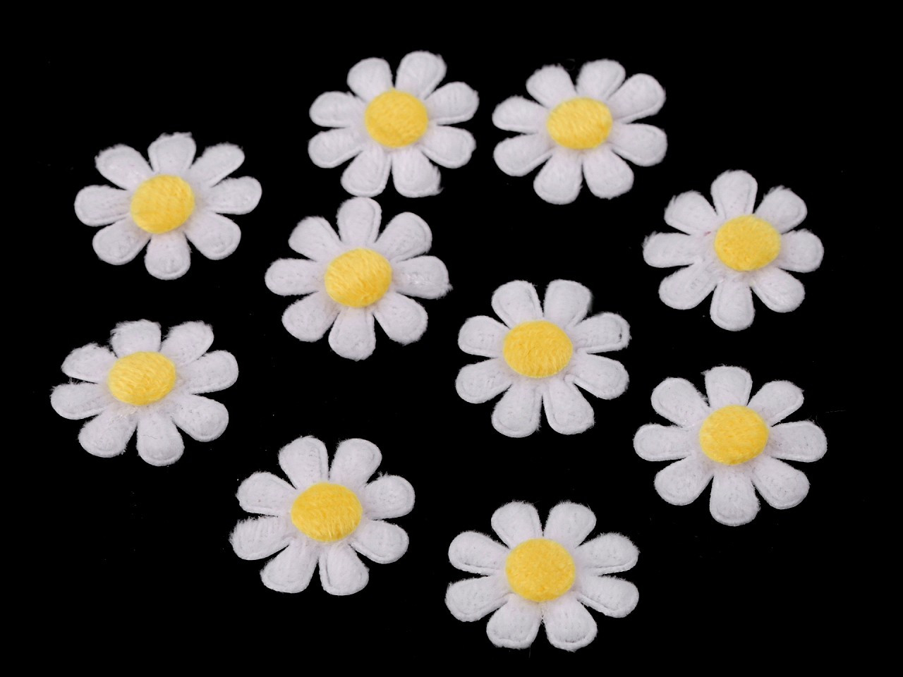 Fotografie Květ z filcu Ø2,7 cm, barva 17 bílá žlutá