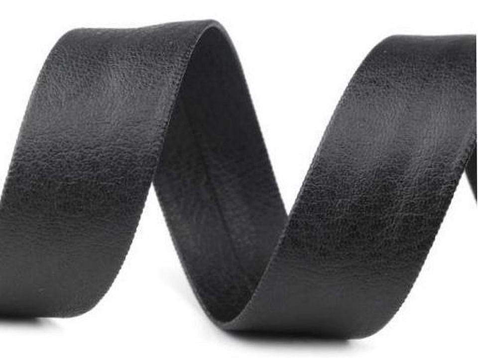 Šikmý proužek koženkový šíře 15 mm zažehlený nerozměřený, barva 3 černá