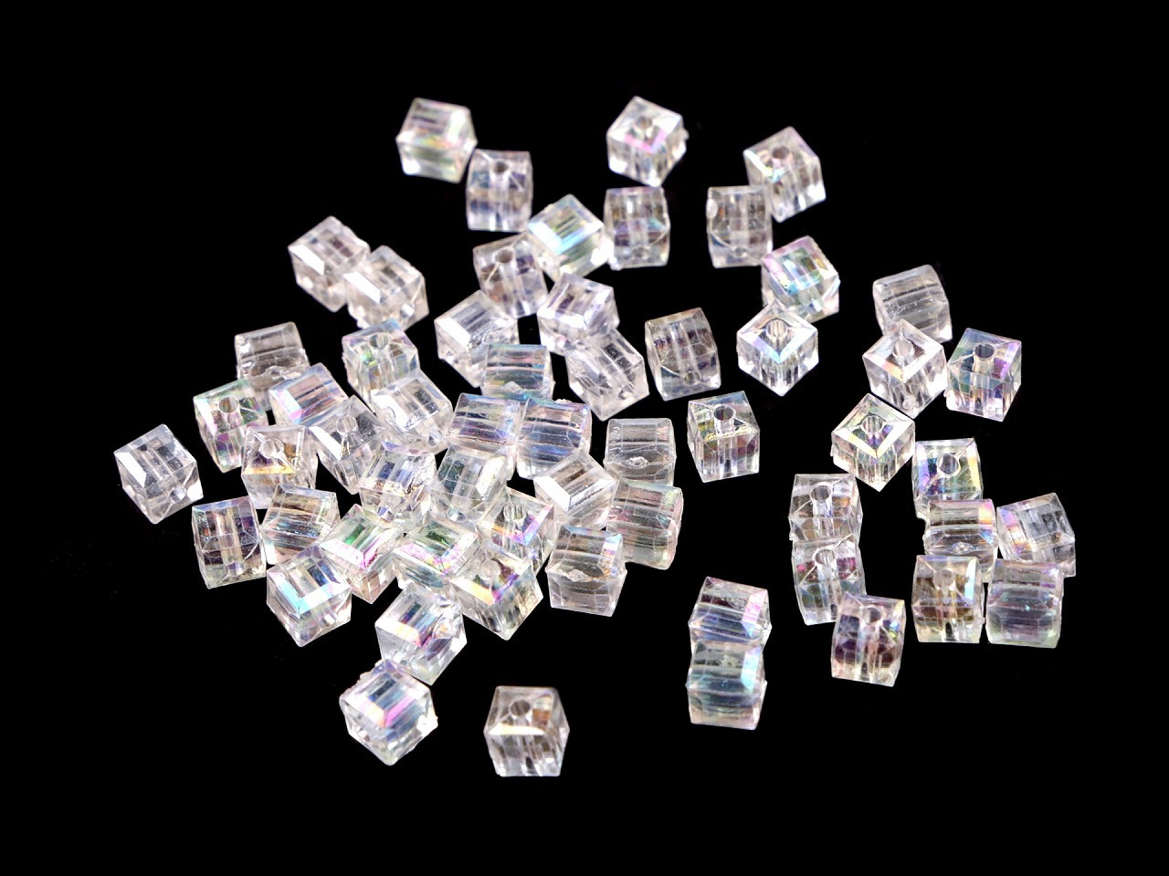 Plastové korálky s AB efektem kostka 6x6 mm, barva 1 transparent