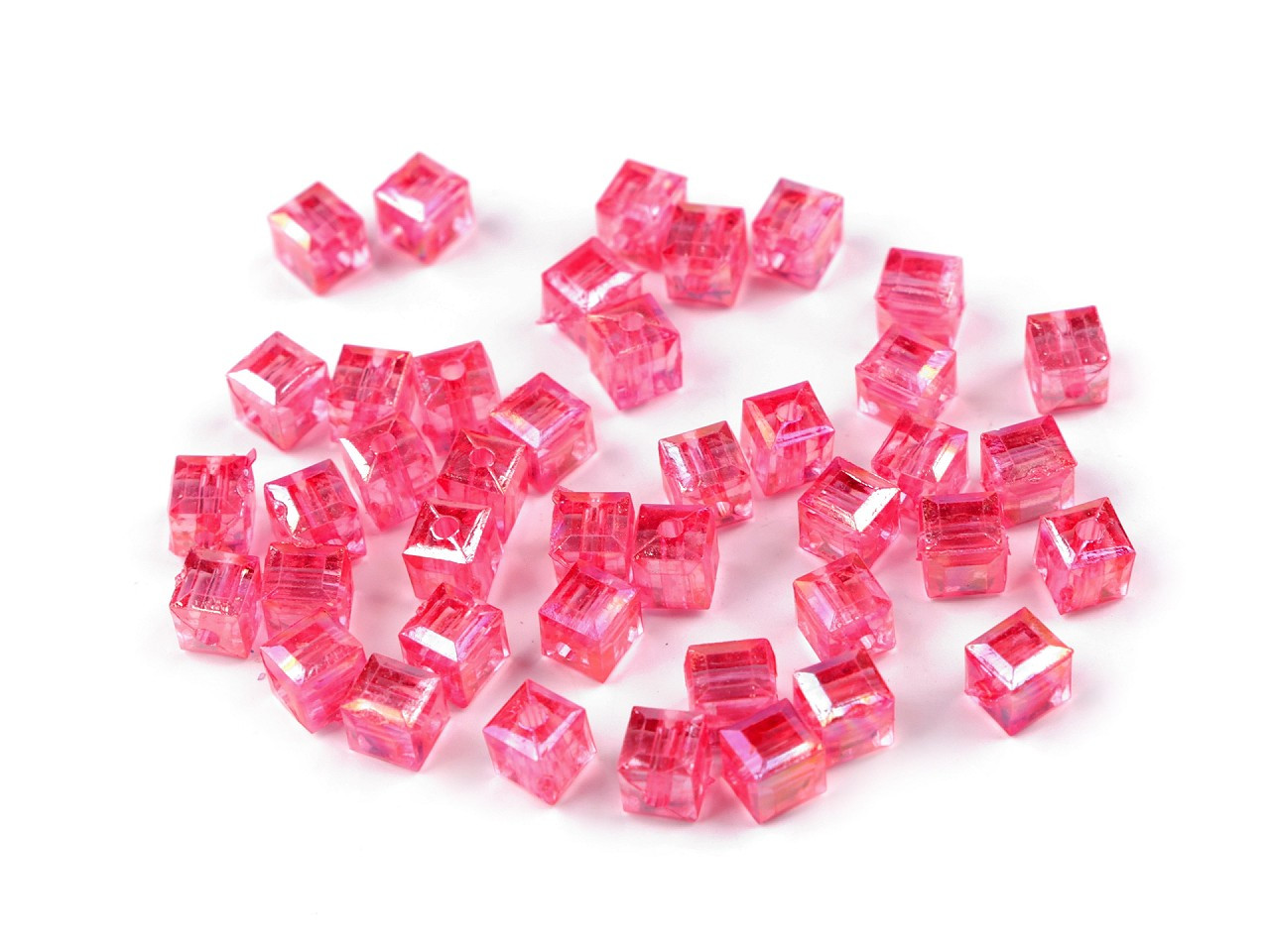 Plastové korálky s AB efektem kostka 6x6 mm, barva 4 růžová