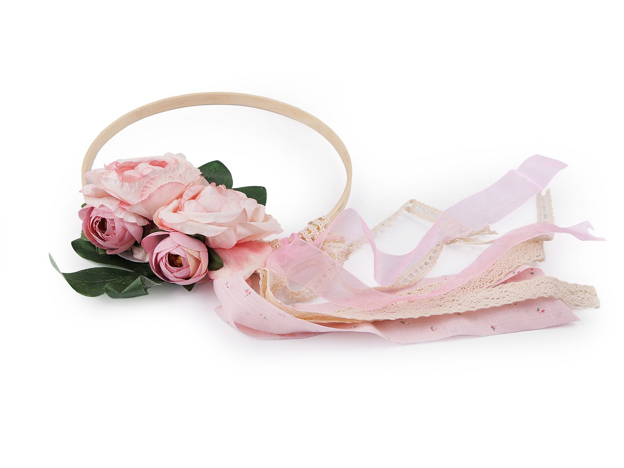 Svatební dekorace kruh s květy Ø19,5 cm, barva 2 růžová sv. krajka