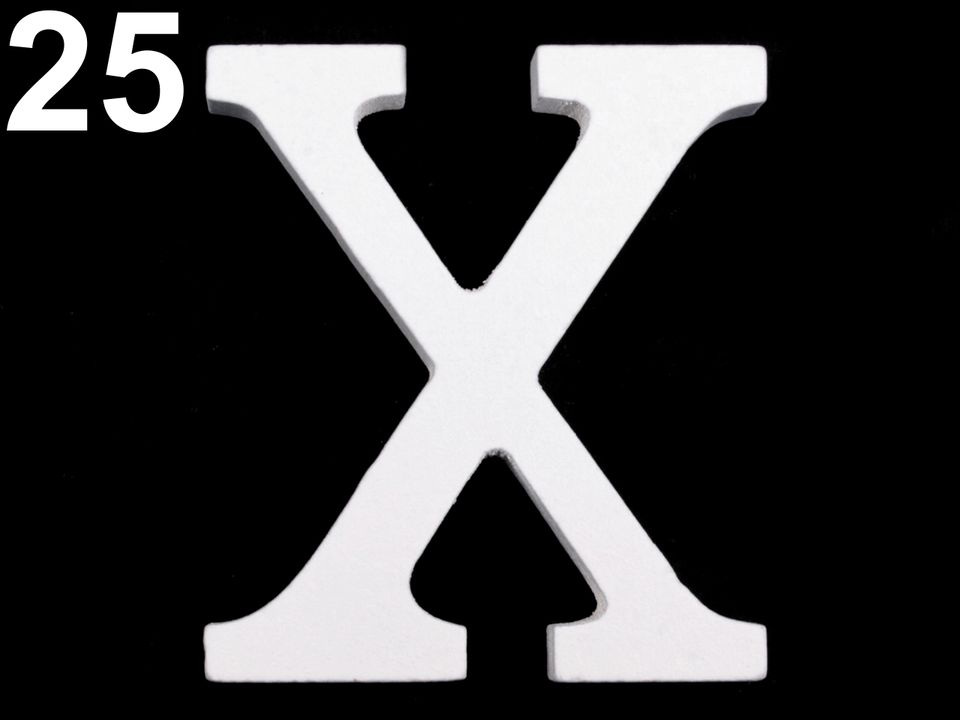 Dřevěná dekorace písmena abecedy, barva 25 "X" bílá sněžná