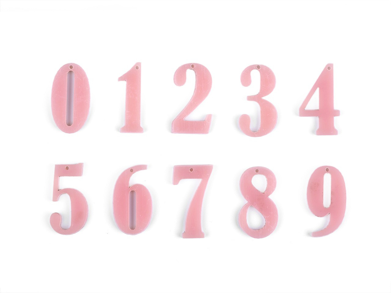 Čísla k přišití, zavěšení, nalepení; sada čísel od 0-9, barva 2 pudrová