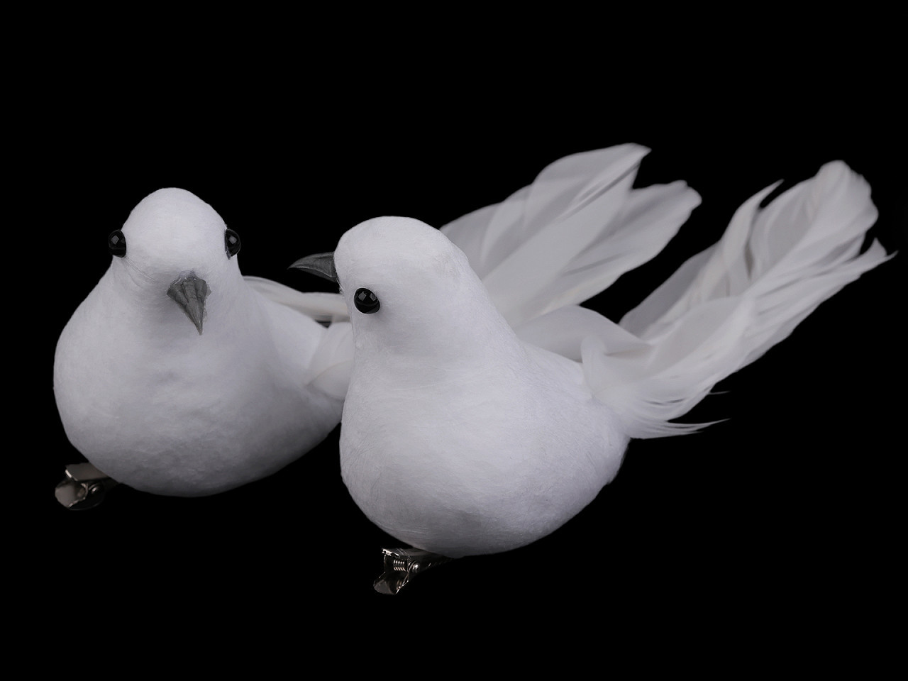 Dekorace holubice s klipem svatební, vánoční, barva bílá