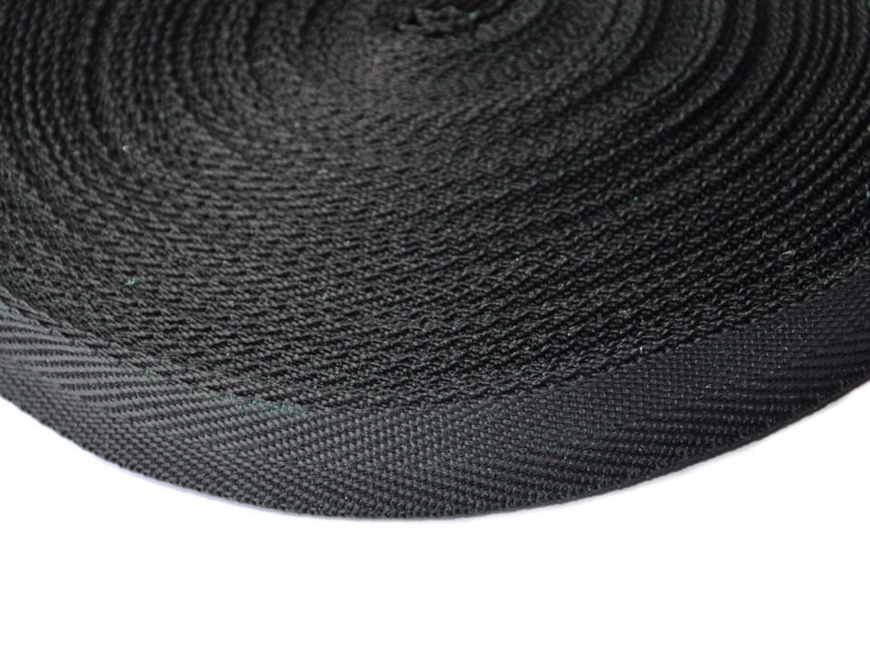 Keprovka hrubší vazby šíře 25 mm polypropylén, barva Černá