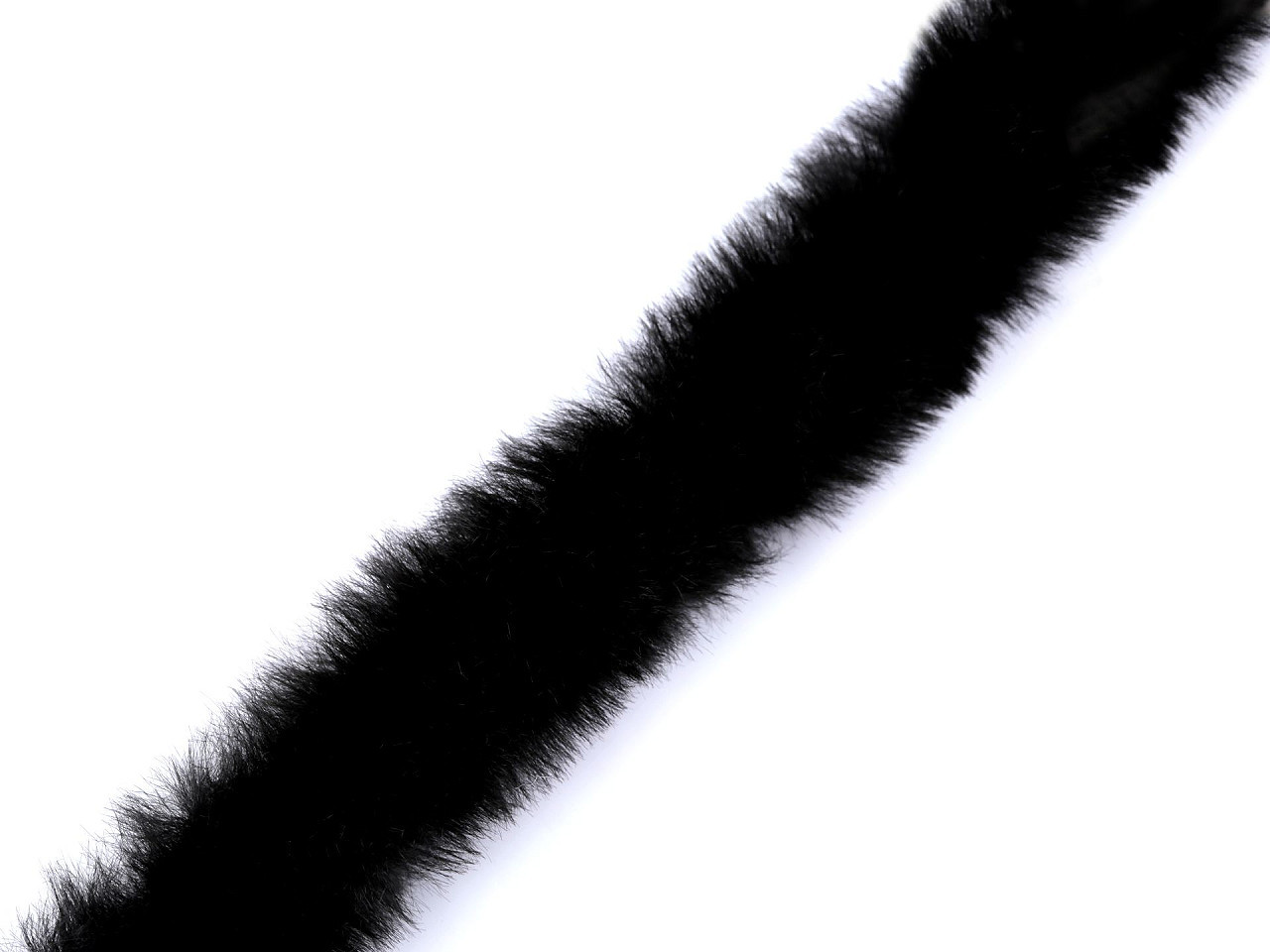 Všívací oděvní / dekorační kožešina šíře 1,5 cm, barva 11 černá