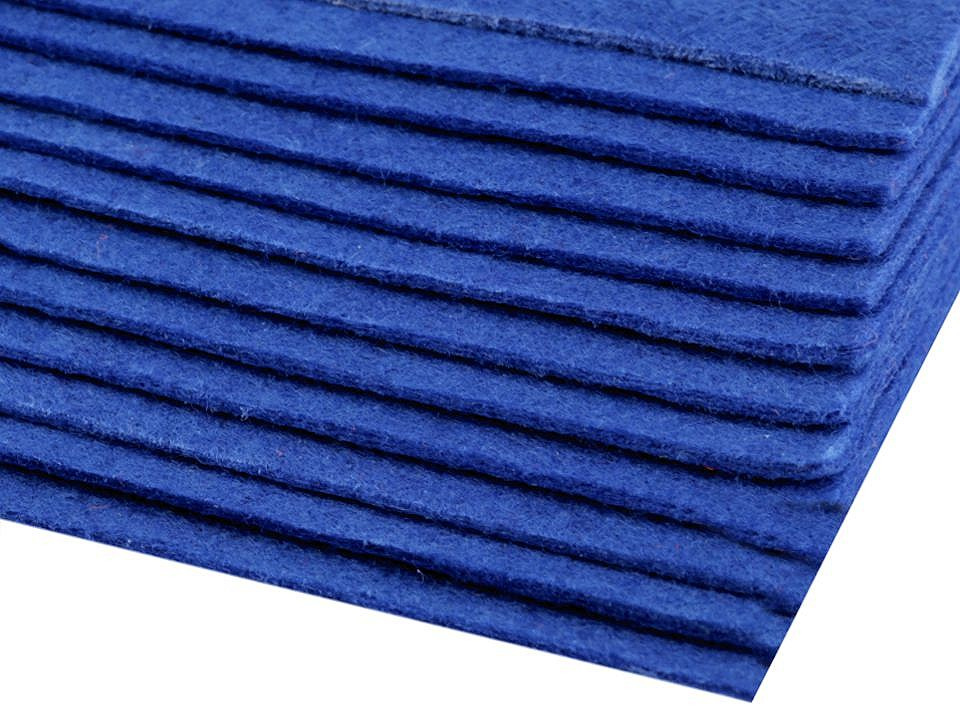 Látková dekorativní plsť / filc 20x30 cm, barva 10 (F69) modrá safírová