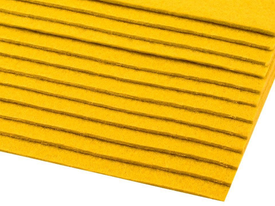 Látková dekorativní plsť / filc 20x30 cm, barva 9 (F37) žlutá žloutková