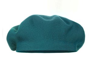 Dámský pletený baret