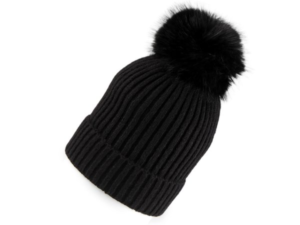 Dámská zimní čepice s bambulí