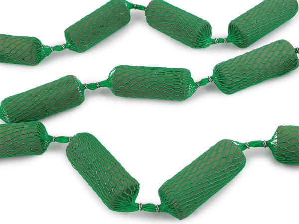 Girlanda z aranžovací hmoty na živé květiny