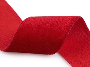 Sametová stuha na cívce ve vánočních barvách šíře 38 mm, návin 2,7 m