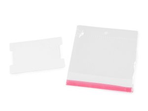 Papírová karta na náramky, gumičky se sáčkem s eurozávěsem 6,2x9,3 cm