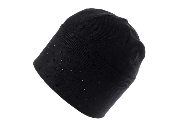 Dámská čepice s kamínky