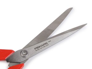 Krejčovské nůžky Fiskars pro leváky délka 21 cm