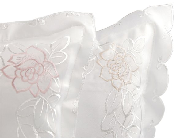 Povlak na polštář vyšívaný 45x45 cm