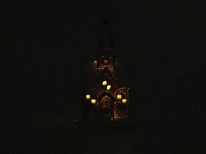 Vánoční kostel imitace perníku svítící