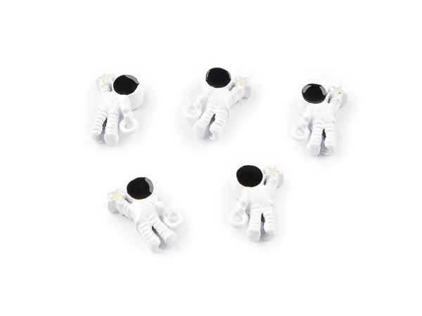 Kovový přívěsek / korálek kosmonaut 9x13 mm