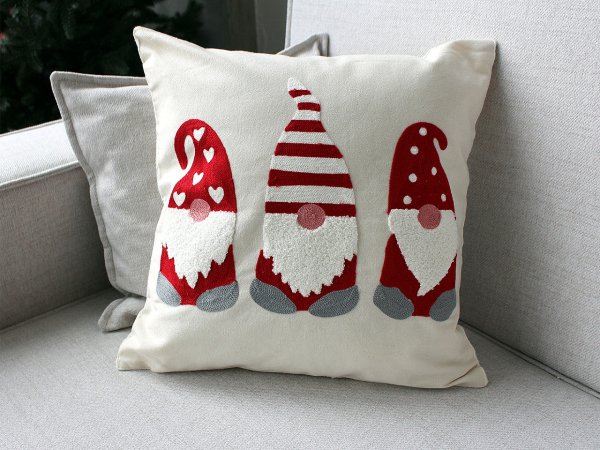 Vánoční povlak na polštář vyšívaný 45x45 cm
