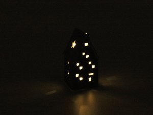 Porcelánový domeček svítící