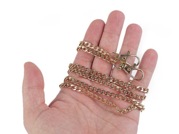 Řetízek plochý na kabelky s karabinou délka 117 cm