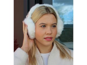 Kožešinové klapky na uši