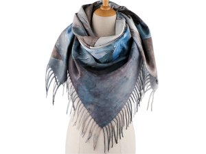 Šátek s třásněmi květy 105x105 cm