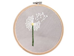 Sada vyšívání s předtištěným motivem, pampeliška na tylu