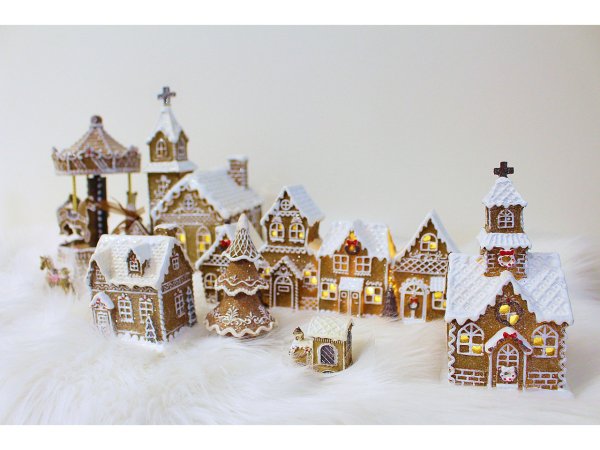 Vánoční vláček, koník imitace perníku