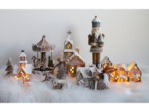 Vánoční hrající kolotoč, svítící kostel - imitace perníku