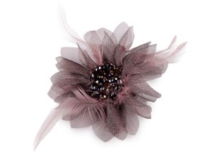 Brož se skleněnými broušenými korálky a peřím