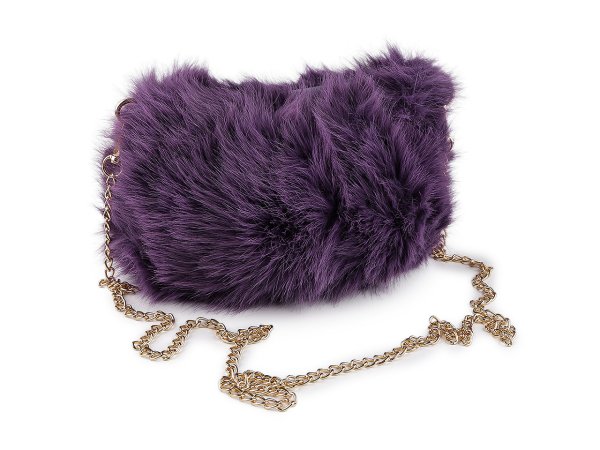 Kožešinová kabelka s kovovým řetízkem 24x19 cm