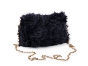 Kožešinová kabelka s kovovým řetízkem 24x19 cm