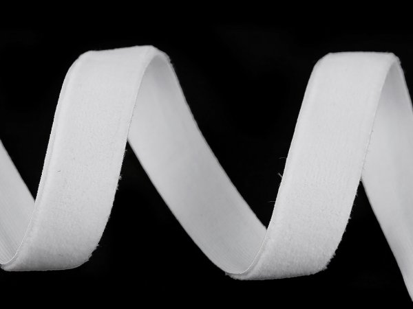 Pružná sametka šíře 16 mm