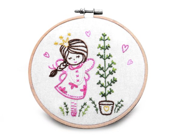 Dětská dárková sada na vyšívání s předtištěným motivem