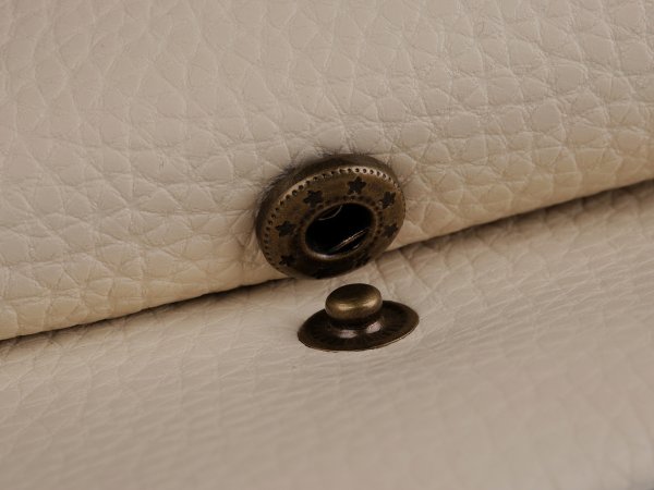 Knoflík stiskací Ø15 mm na středně silné látky, s ručním kovovým aplikátorem