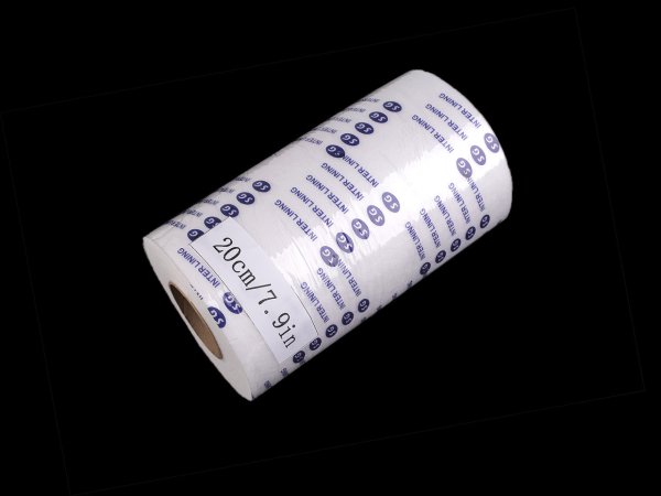 Pavučinka oboustranně zažehlovací šíře 20 cm