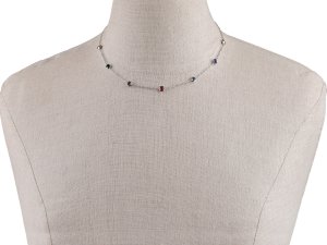 Náhrdelník z nerezove oceli s broušenými kamínky