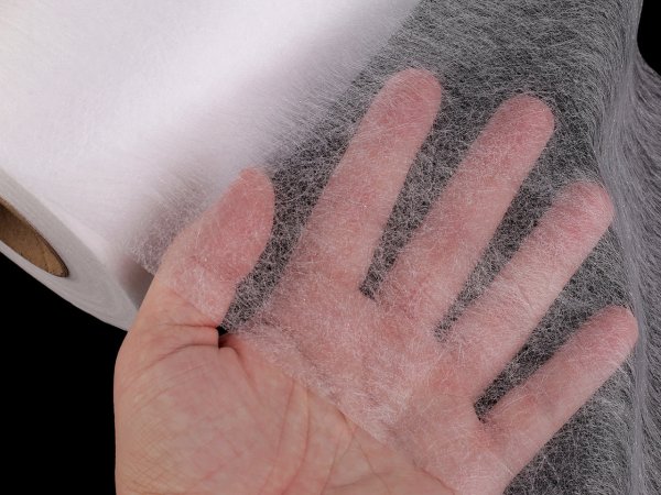 Pavučinka oboustranně zažehlovací šíře 20 cm