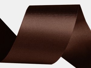 Atlasová stuha oboulící svazky po 5 m šíře 50 mm