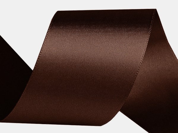 Atlasová stuha oboulící svazky po 5 m šíře 50 mm