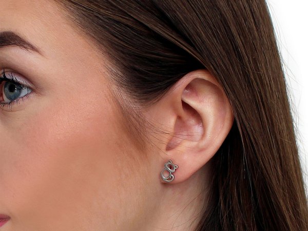 Náušnice z nerezové oceli kočka