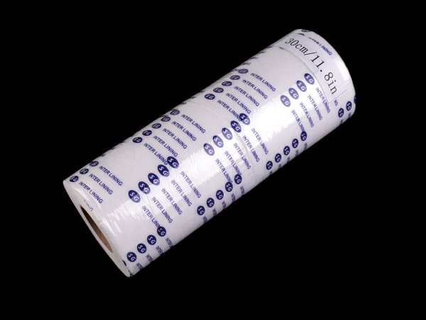 Pavučinka oboustranně zažehlovací šíře 30 cm