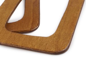 Dřevěná ucha na tašky