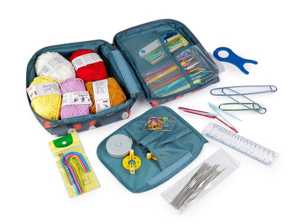 Sada háčků a pomůcek na háčkování v pouzdře