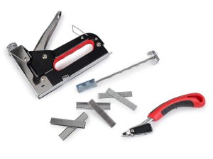 Čalounická sponkovačka s příslušenstvím